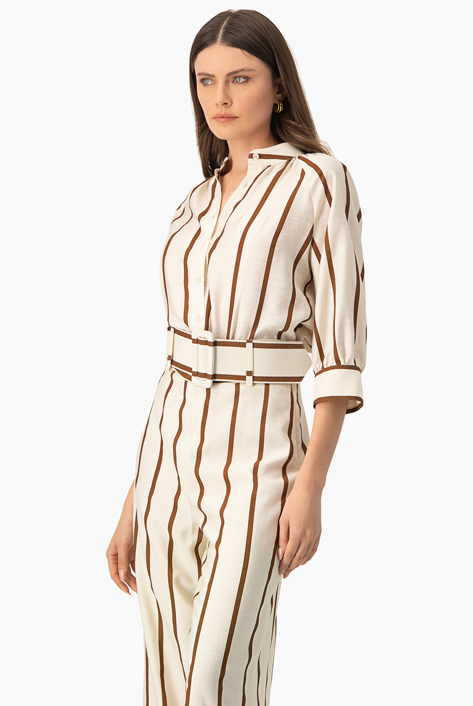 Blusa estampada de rayas con cuello mao y mangas 3/4