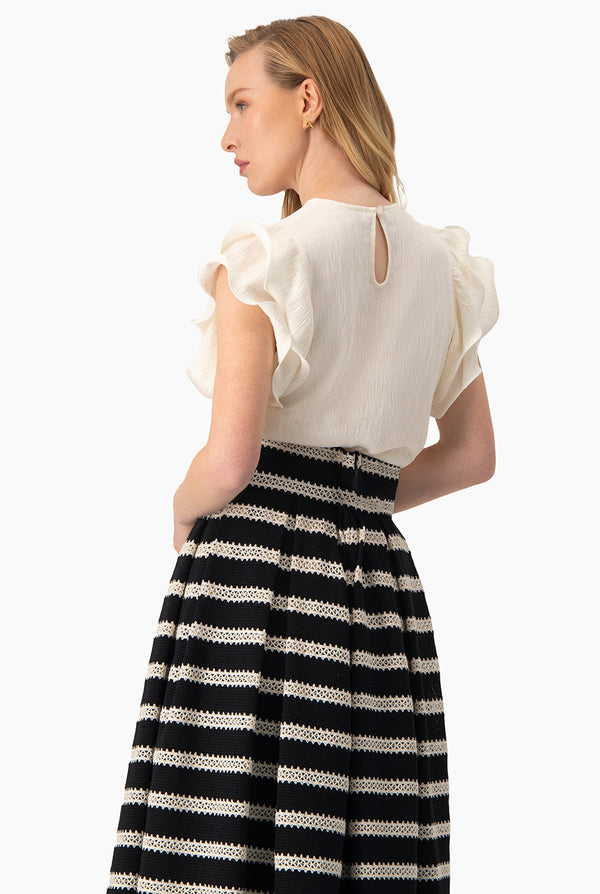 Blusa de manga volantes