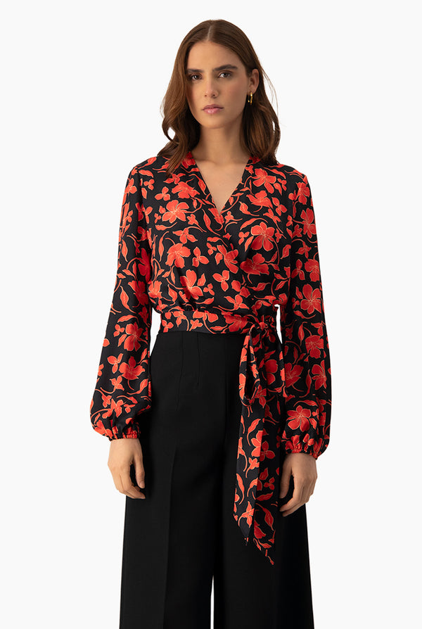Blusa estampada floral con amarre