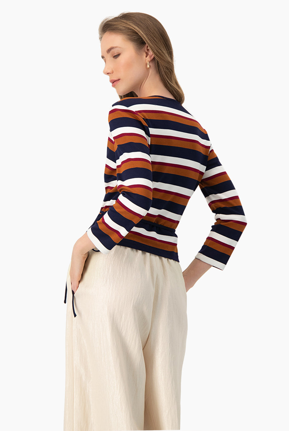 Blusa cruzada multicolor con escote en V y lazo lateral