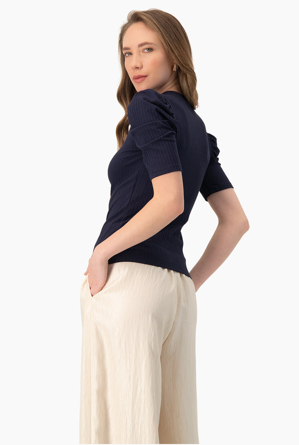 Blusa marino de hombro abullonado