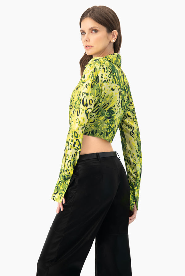 Blusa estampada y amarre
