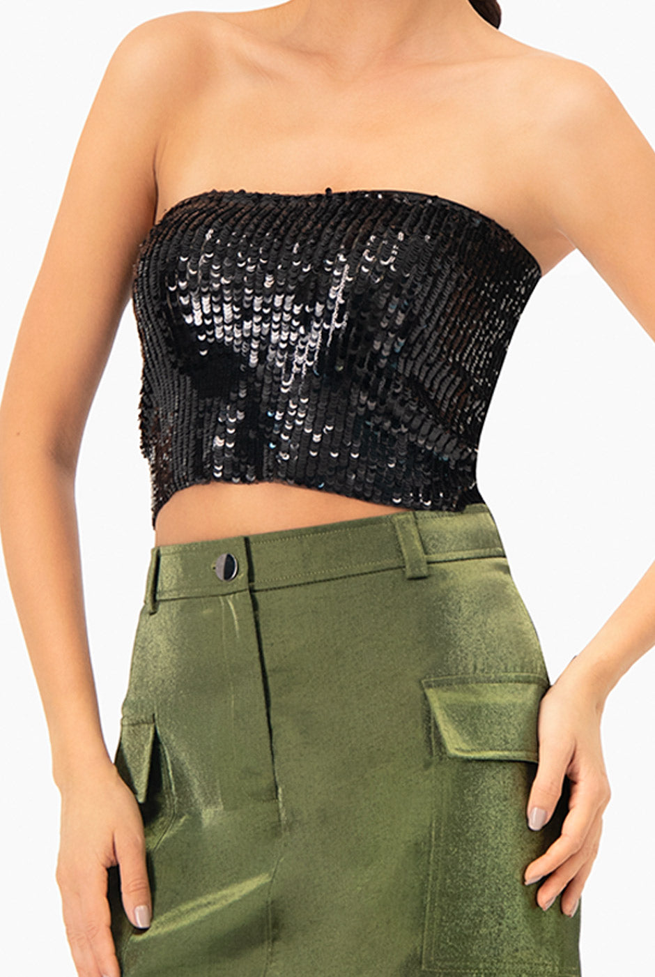 Top tubo negro con lentejuelas, sin mangas, entallado
