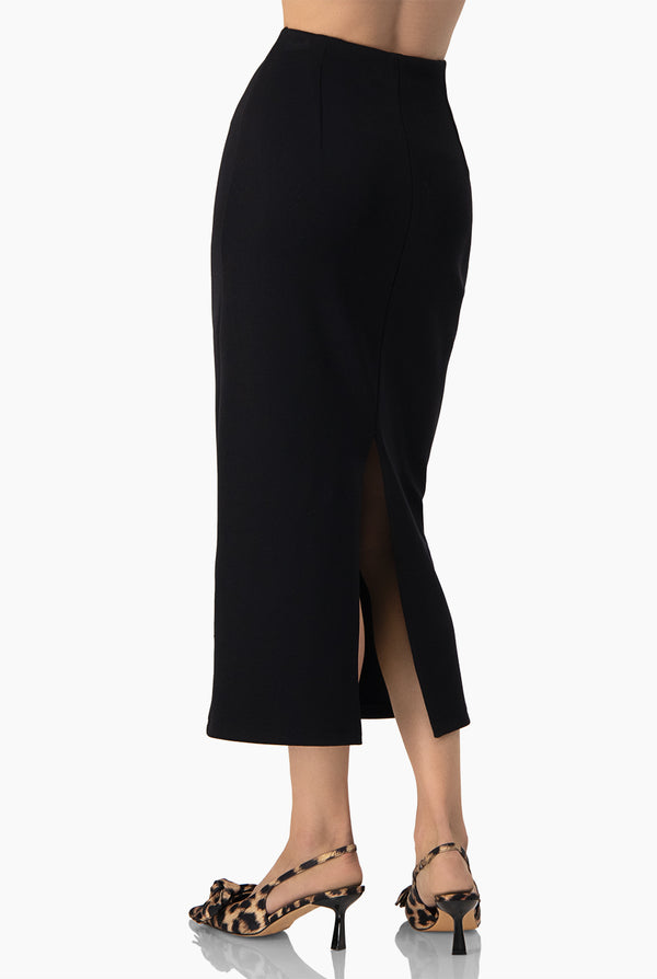 Falda midi colo negra