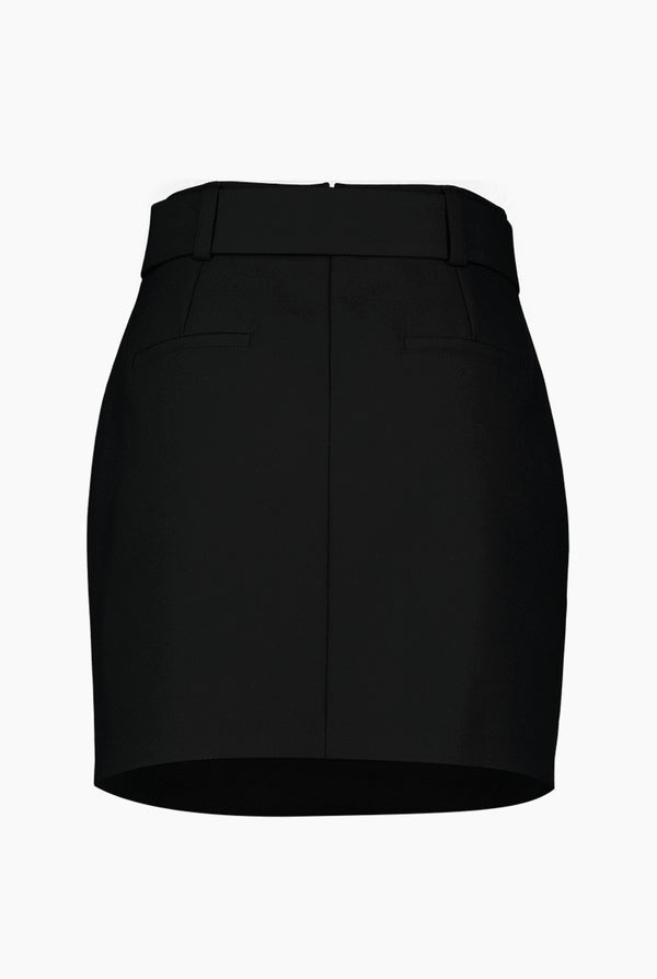 Falda lisa con bolsillos