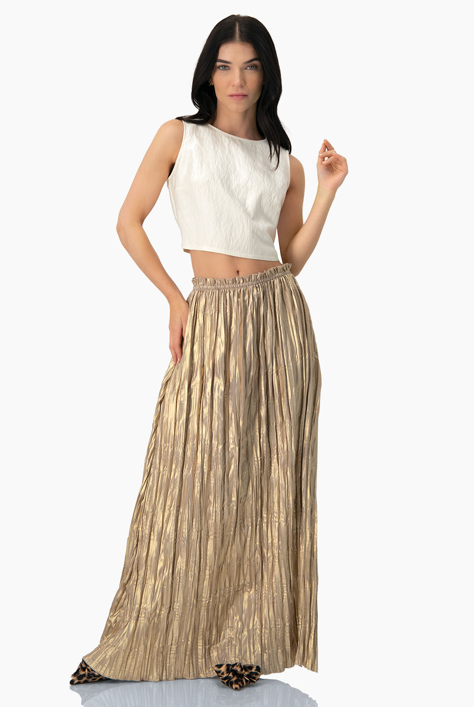 Maxi falda dorada plisada elegante de Ivonne