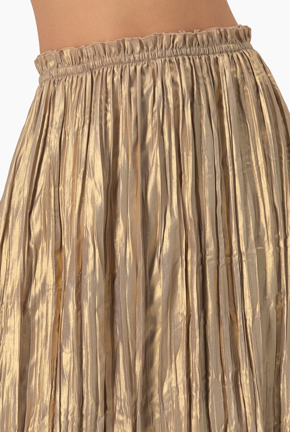 Maxi falda dorada plisada elegante de Ivonne
