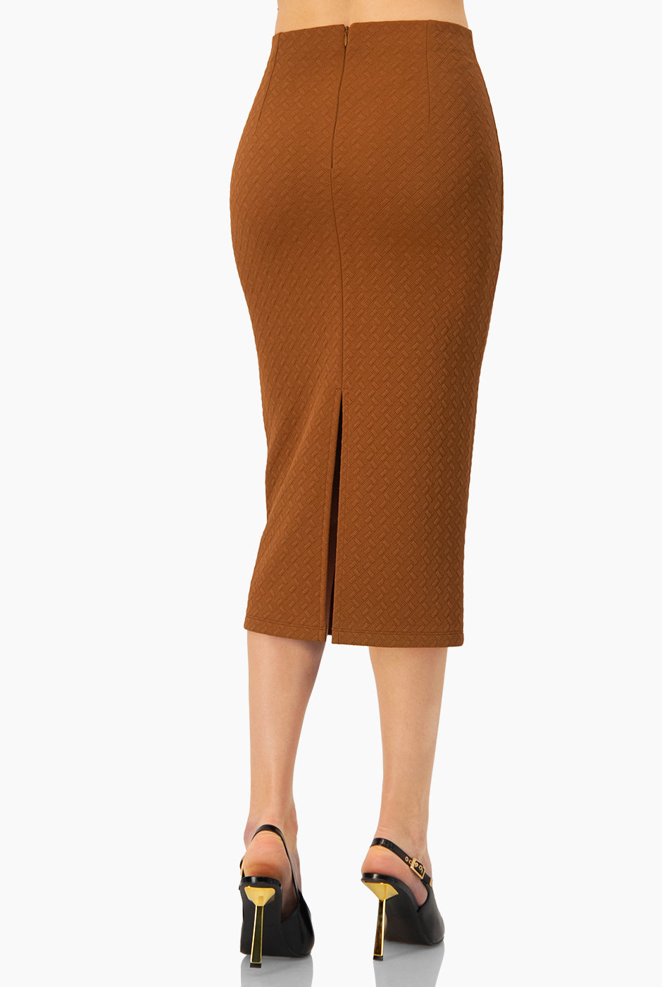 Falda midi café ajustada con abertura trasera y textura patrón