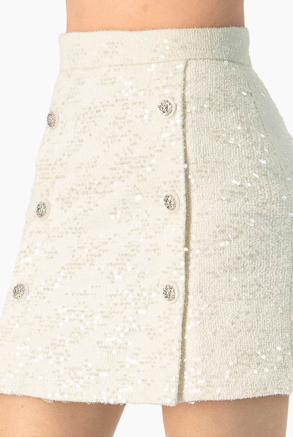 Falda corta con botones