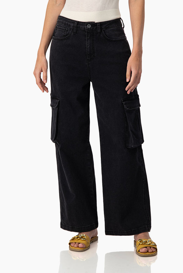 Jeans negro de pierna amplia cargo