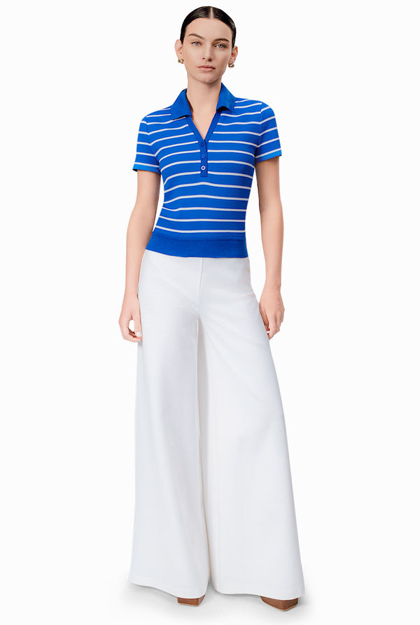 Pantalon liso y pierna amplia