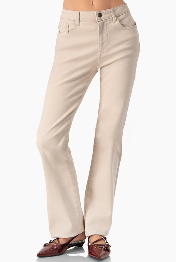 Jeans semi campana de un boton