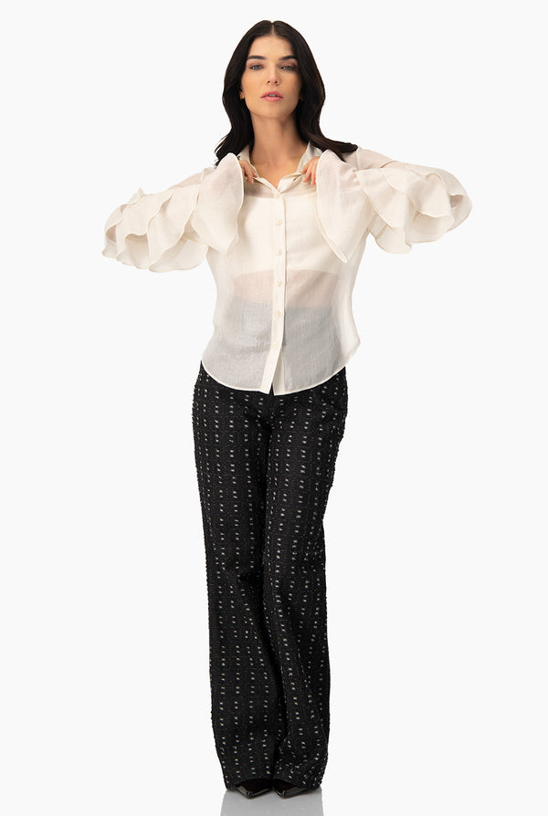 Pantalon negro semi acampanado