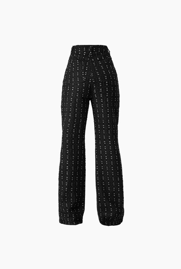 Pantalon negro semi acampanado