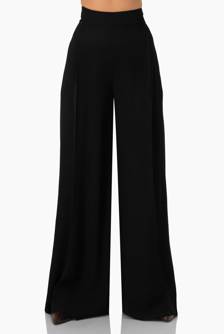 Pantalón maxi negro de pierna ancha con bolsillos traseros