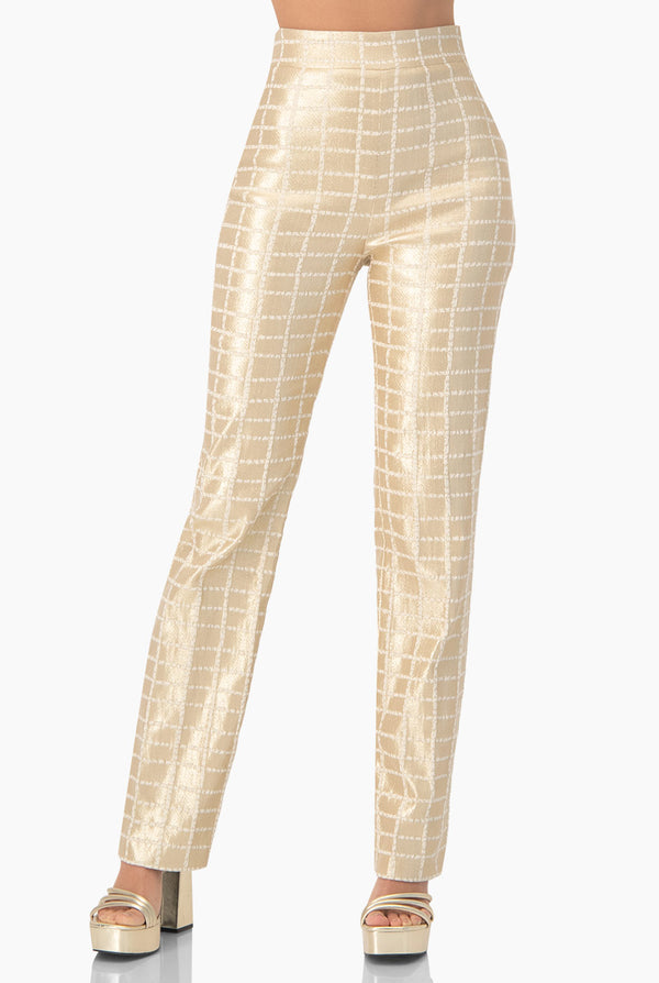 Pantalon recto y bolsillos