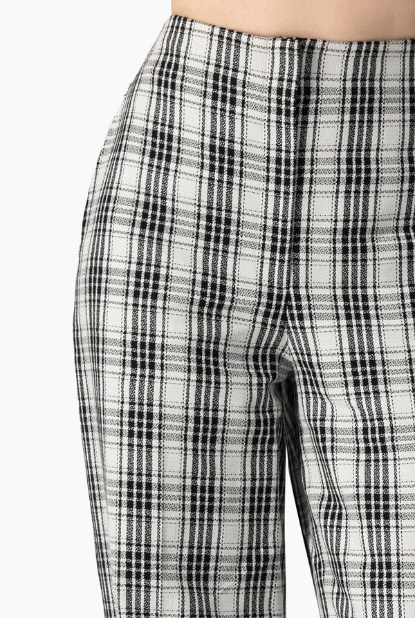 Pantalon amplio con cierre