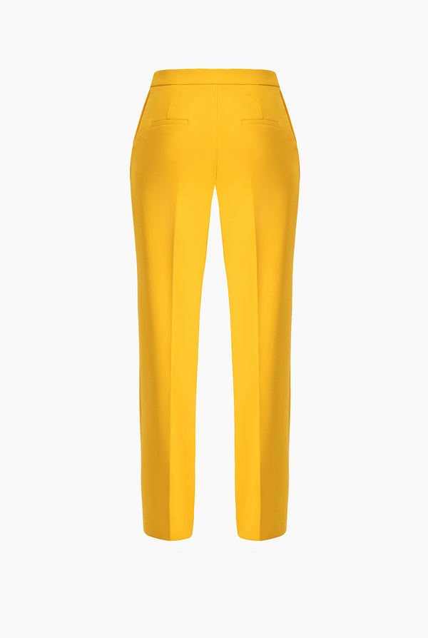 Pantalon sastreado en tono amarillo