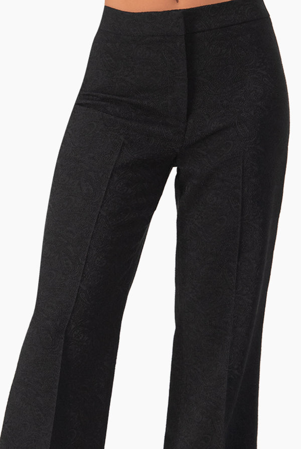 Pantalon negro con cierre