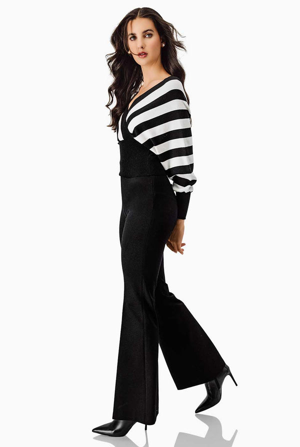 Pantalon negro acampando