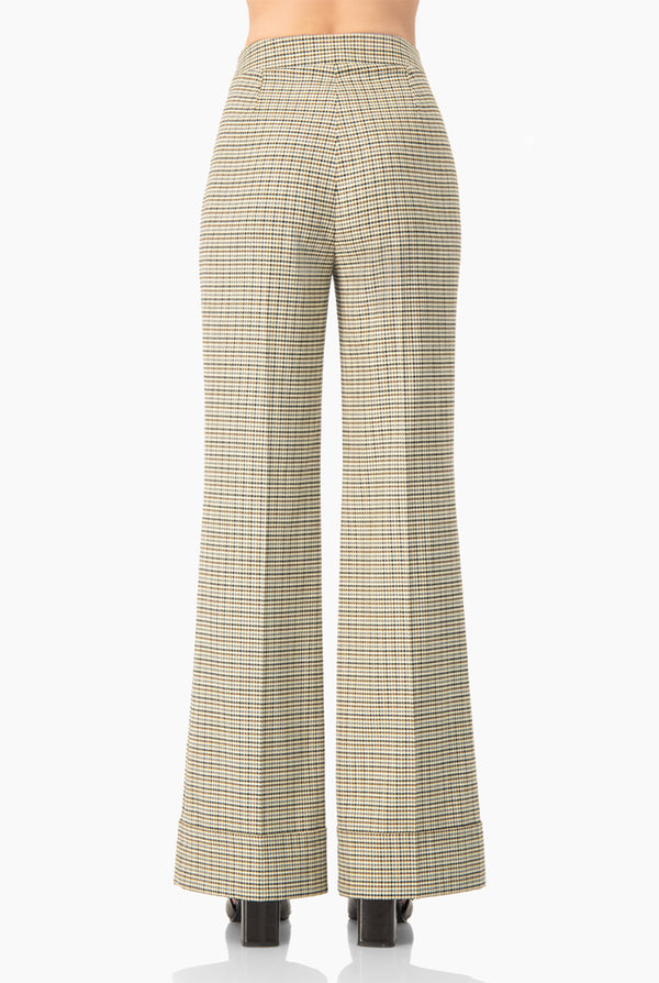 Pantalon semi campana a la cintura
