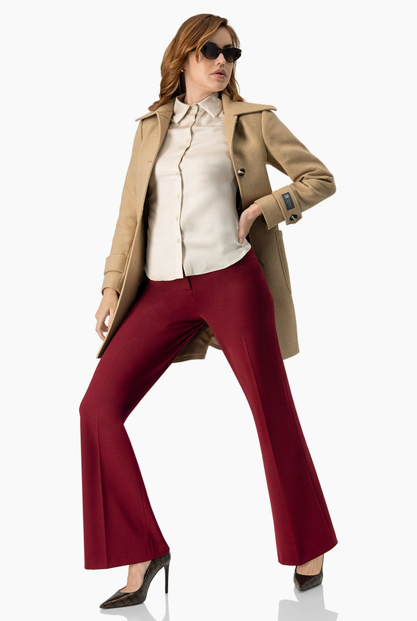 Pantalon recto color vino