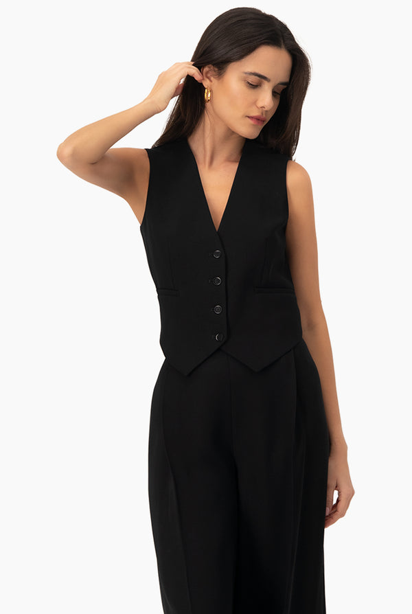 Chaleco cruzado escote V