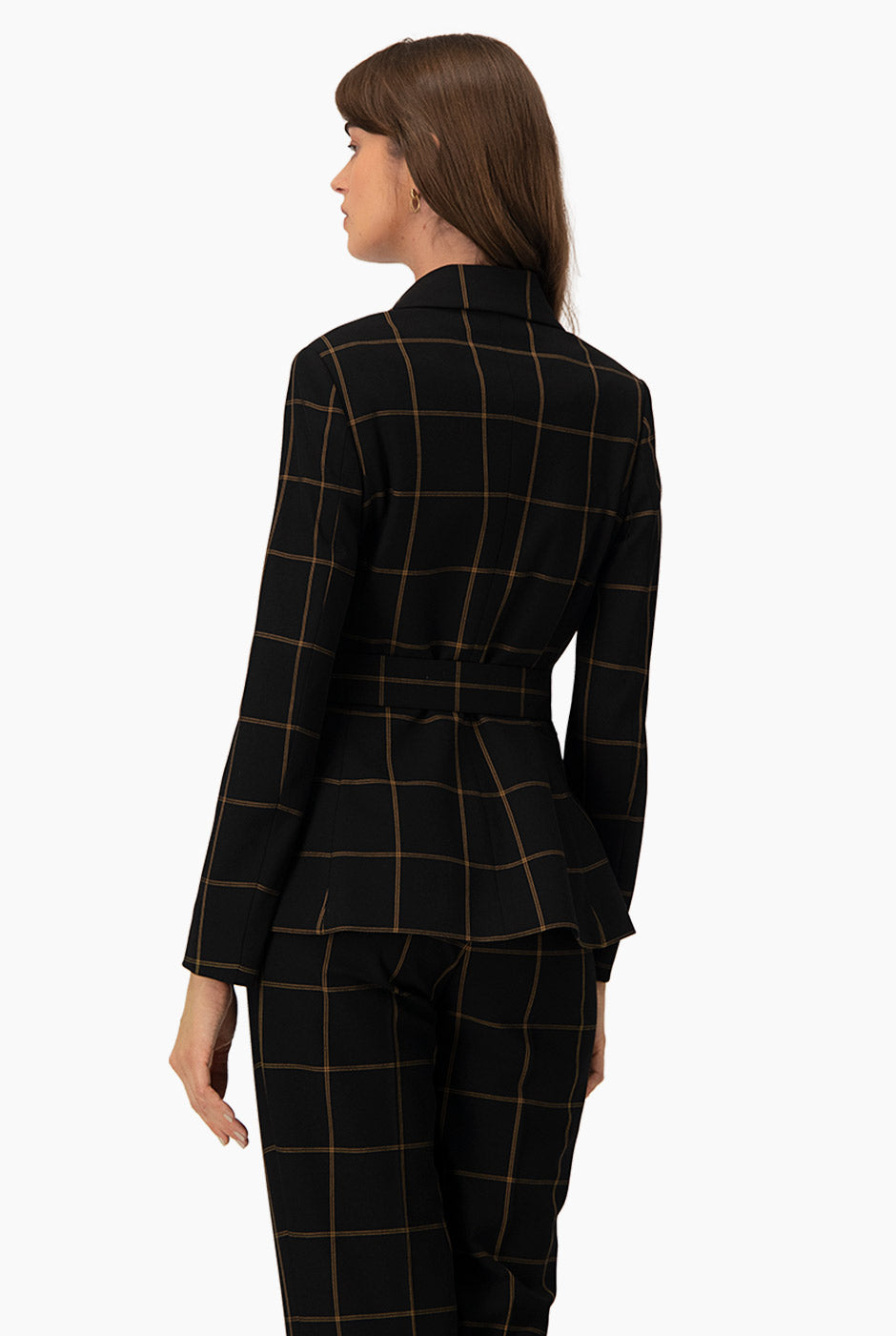 Saco cruzado negro de rayas con cinturón y solapas elegantes