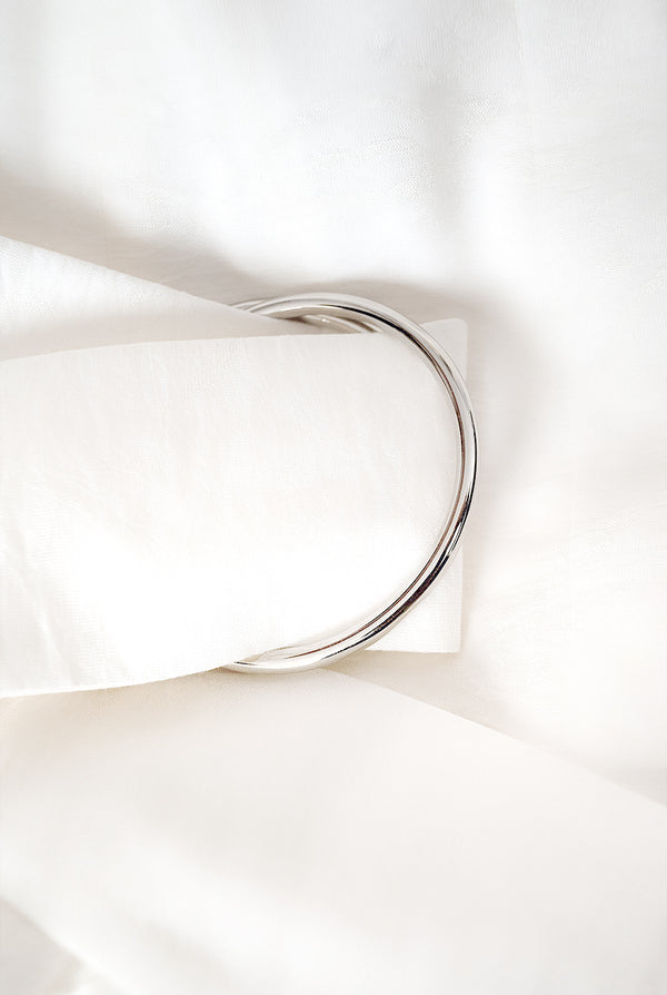 Vestido de manga caida y cinturon