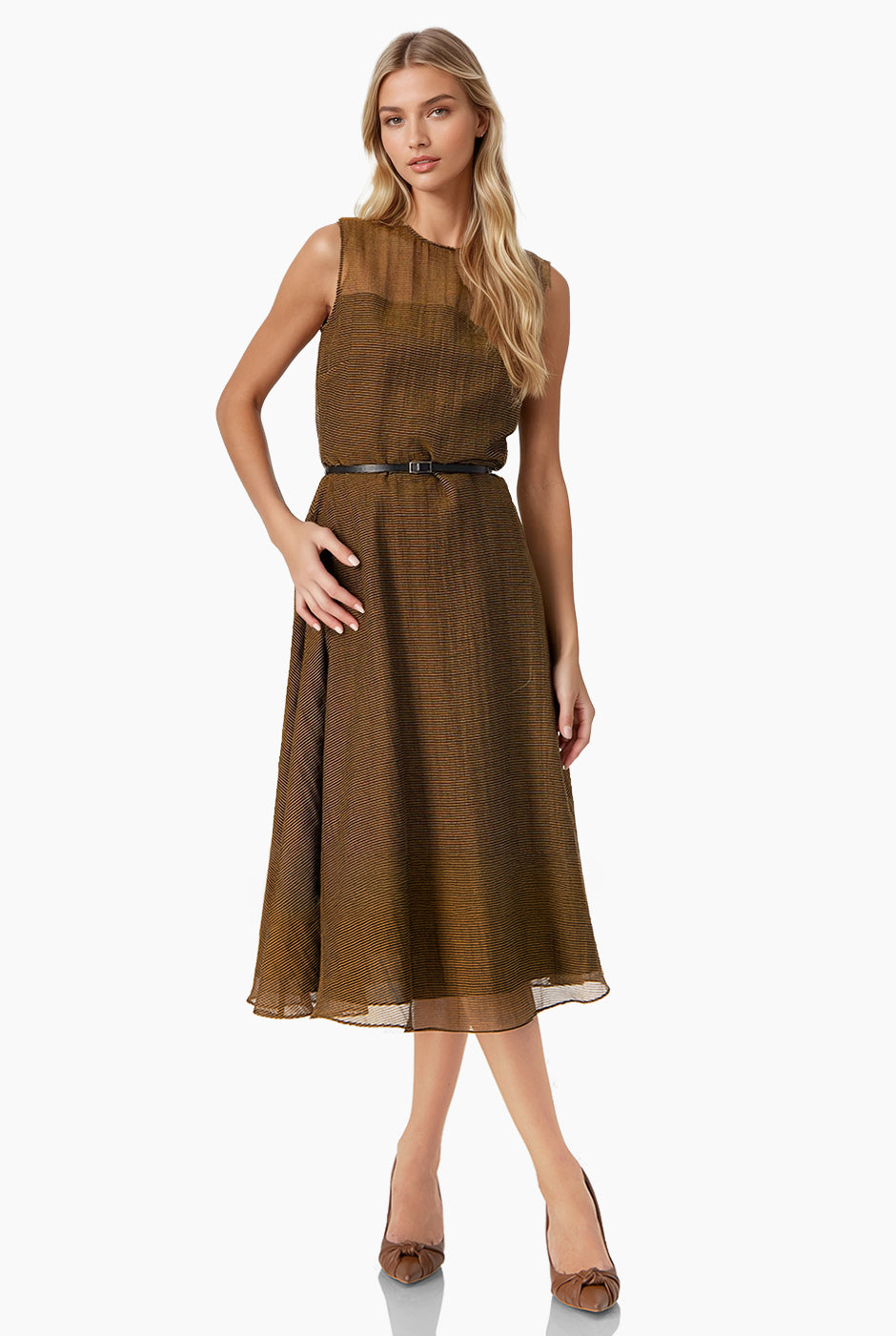 Vestido largo café línea A sin mangas de rayas y cinturón