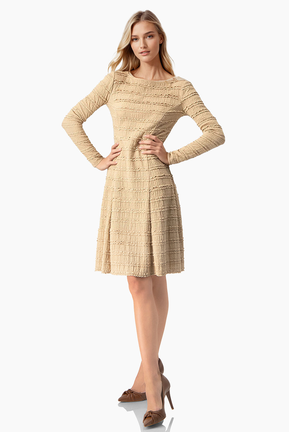 Vestido corto tejido café con mangas largas y textura acanalada