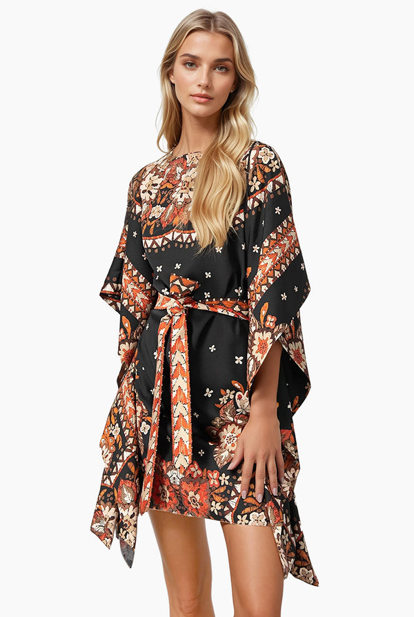 Vestido corto con cinta