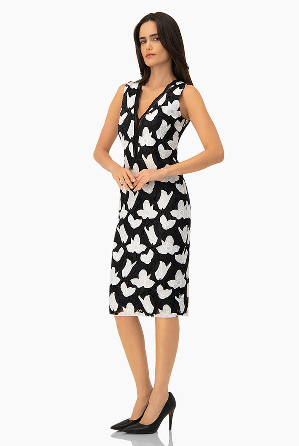 Vestido midi sin mangas y escote V