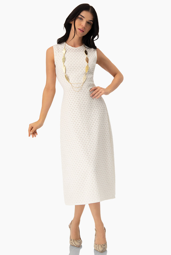 Vestido tejido corto sin mangas