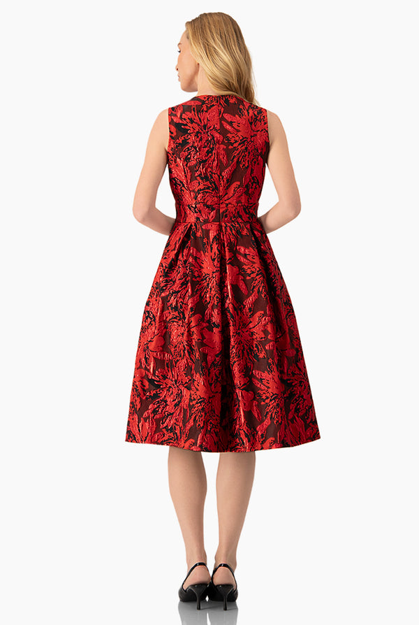 Vestido midi y cuello redondo