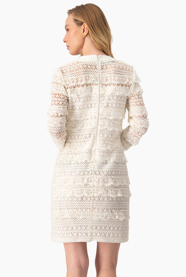 Vestido tejido corto con escote V