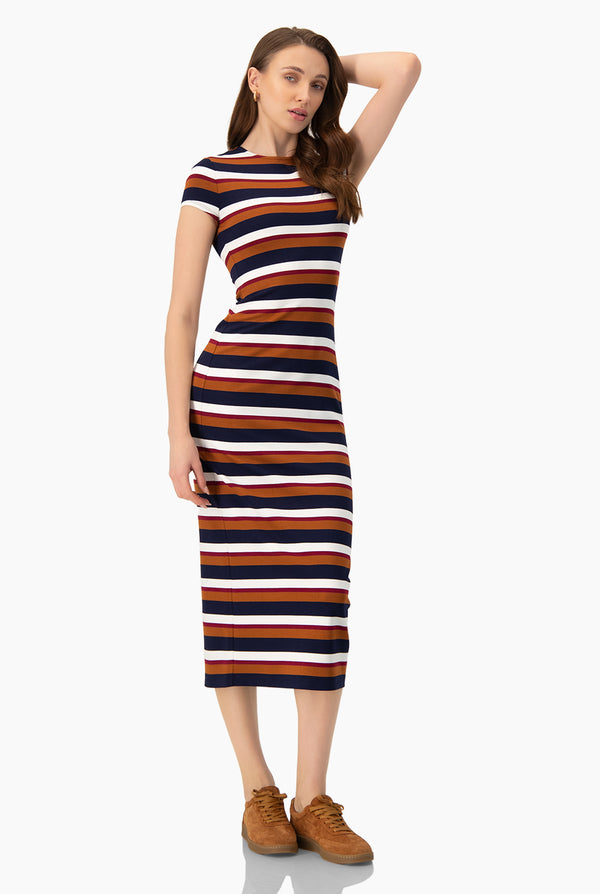 Vestido largo manga corta tipo cap