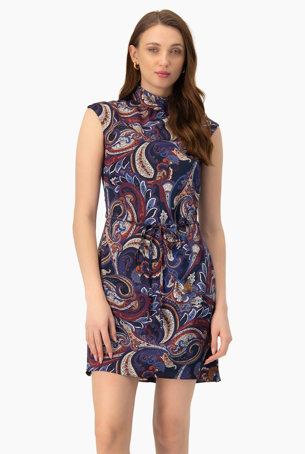 Vestido corto de hombro caido