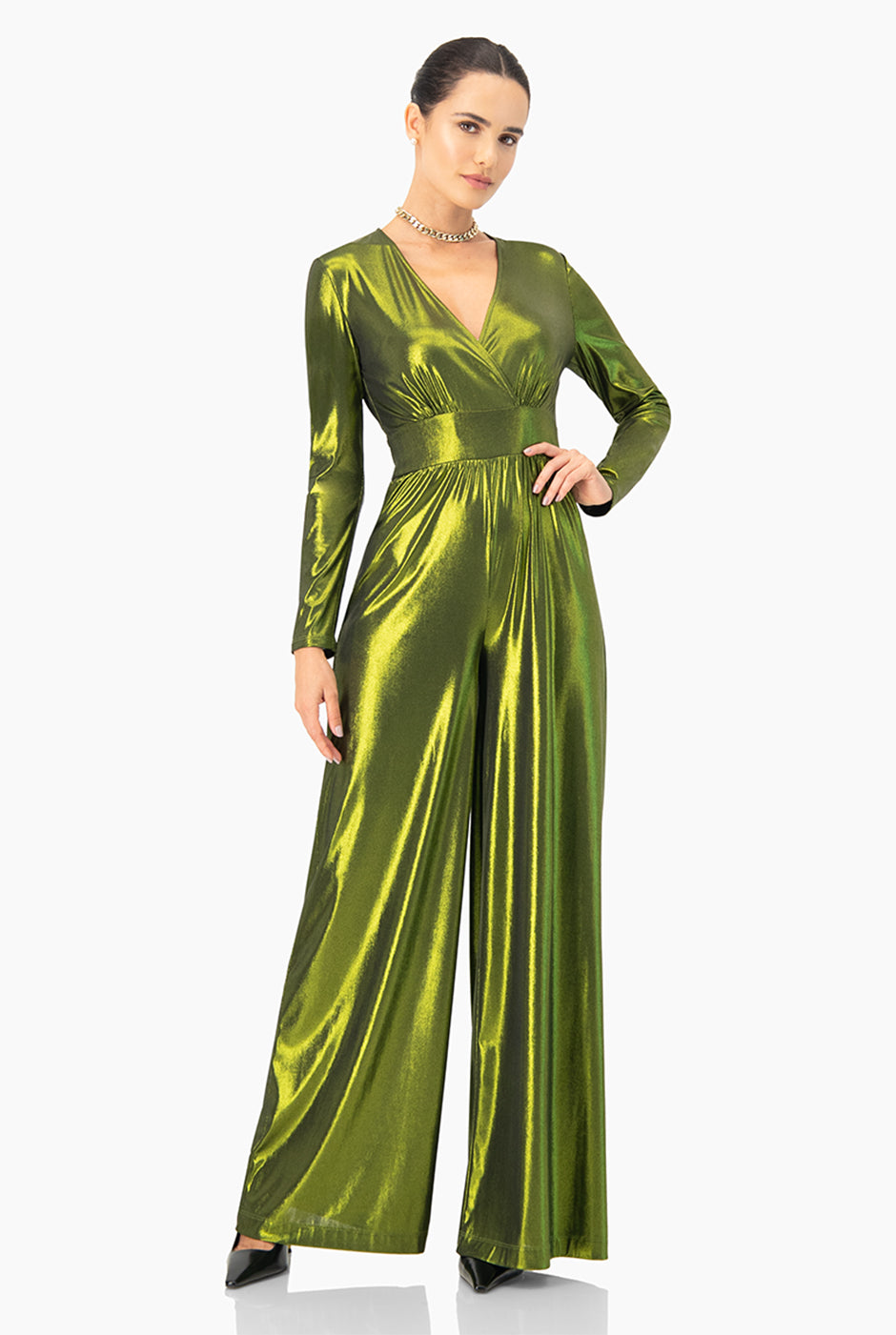 Jumpsuit verde olivo de escote en V y mangas largas