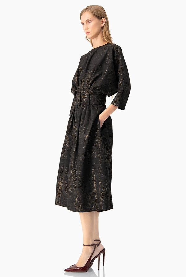 Vestido midi con cinturon