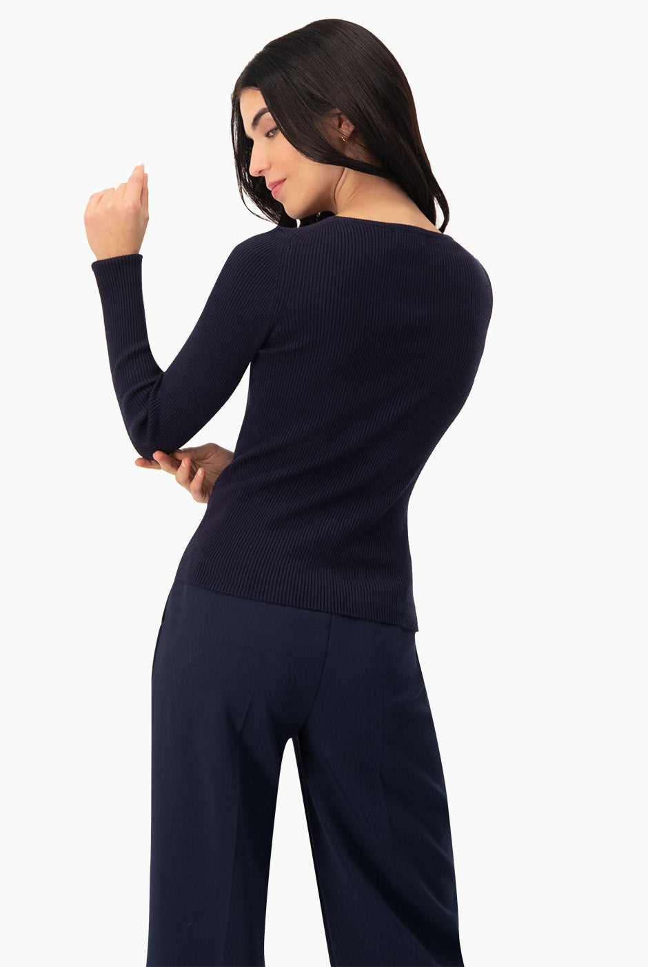 Suéter Basic Canalé azul marino con cuello redondo y manga larga