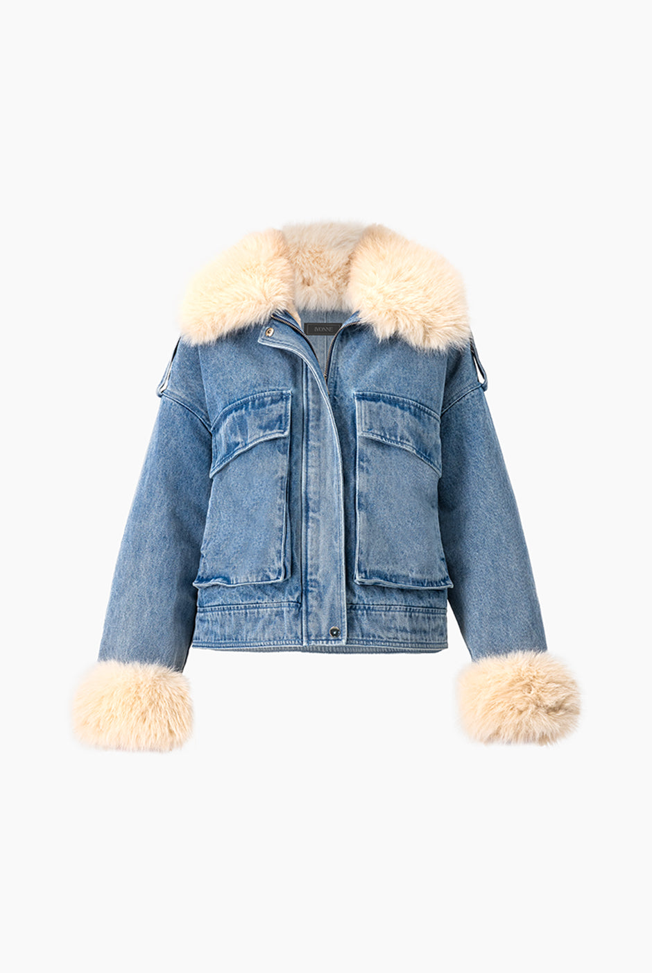 Chamarra de mezclilla azul con cuello y puños de pelo sintético