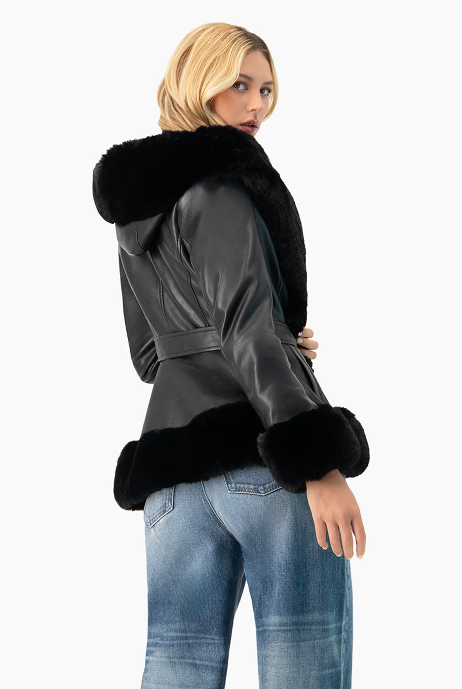 Chamarra biker negra de ecopiel con pelo sintético
