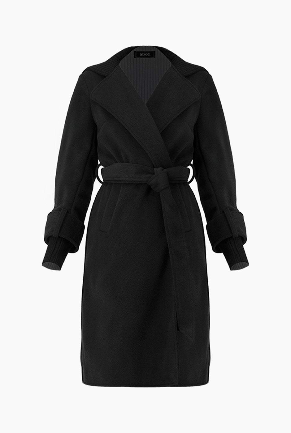 Abrigo negro largo cruzado de Ivonne con cinturón y solapas anchas