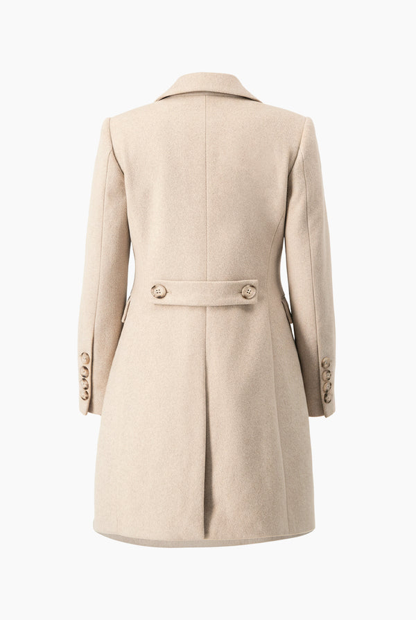 Abrigo largo con botones