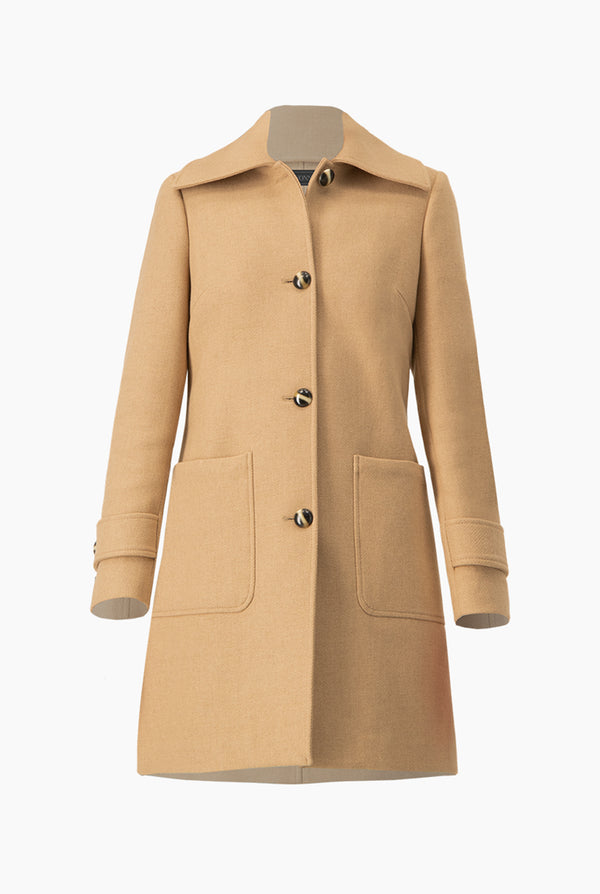 Abrigo liso con bolsillos y botones