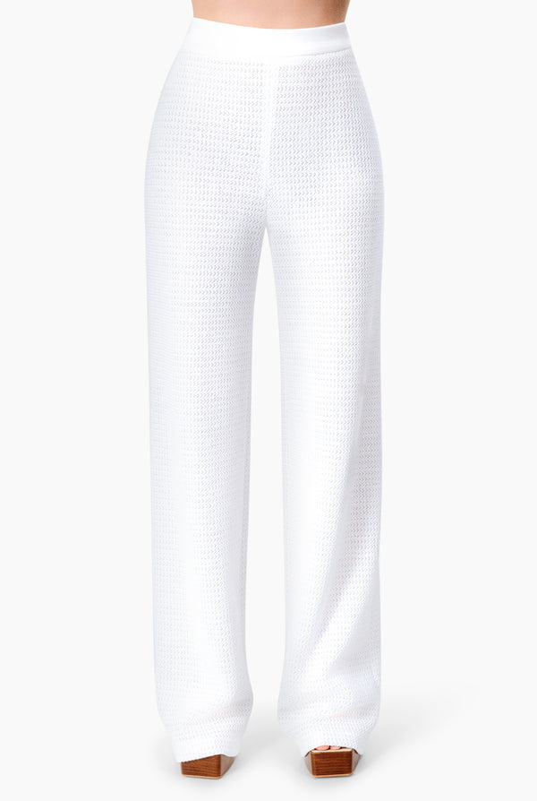 Pantalon tejido en tono blanco