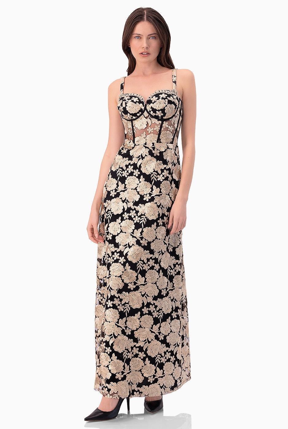 Vestido largo dorado con corset y bordado floral, diseño Couture de Ivonne.