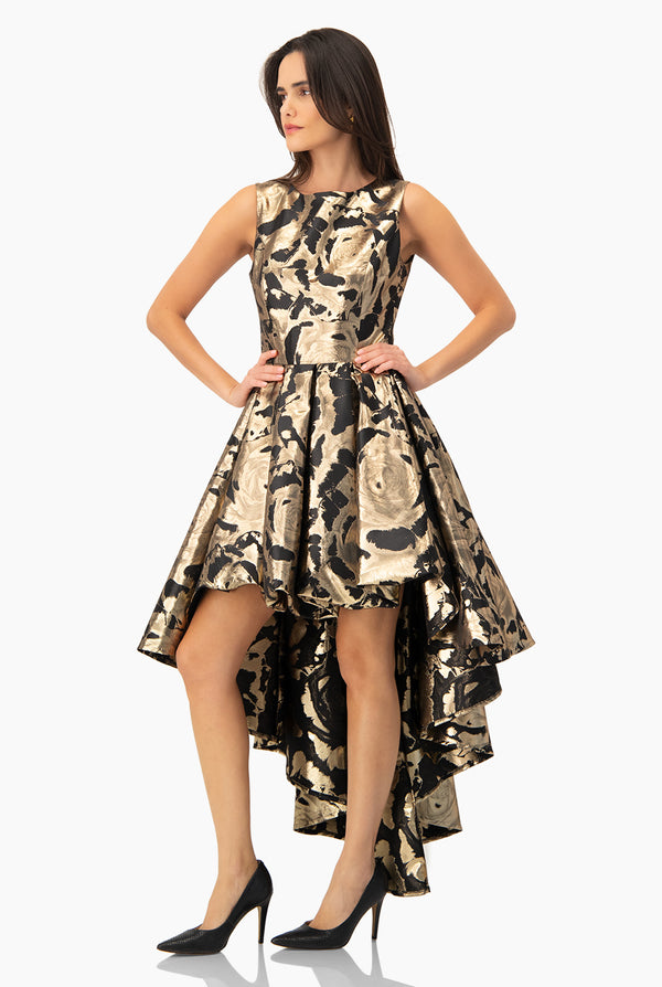 Vestido corto sin mangas