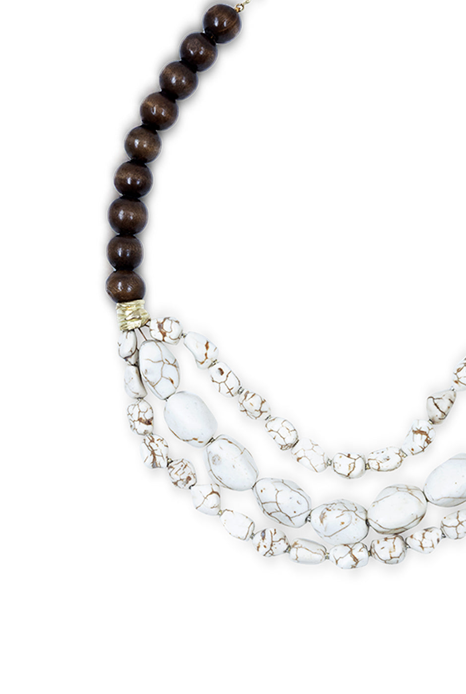 Collar de cuentas de madera con diseño casual y elegante